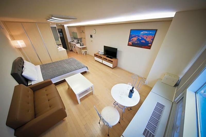 אינצ'ון Prime Guesthouse מראה חיצוני תמונה